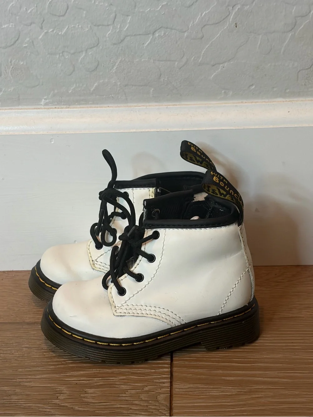 Dr. Martens 1460 Baby Leather Ankle Boots - Size 5